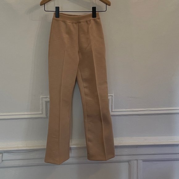 High Sport Cropped Kick-Leg Pants, Neutral Size XS - Picture 3 of 7